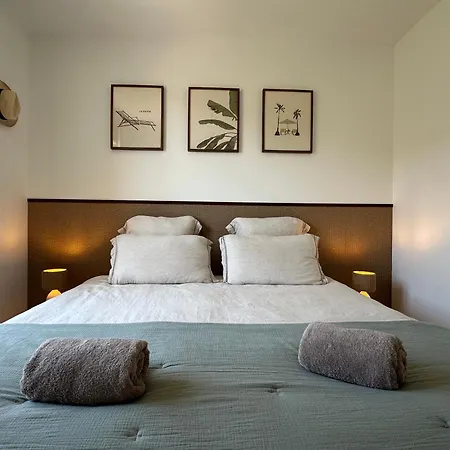 Strelitzia Villa